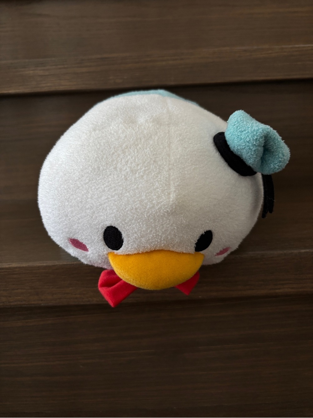 Disney Tsum Tsum Donald Duck in size medium